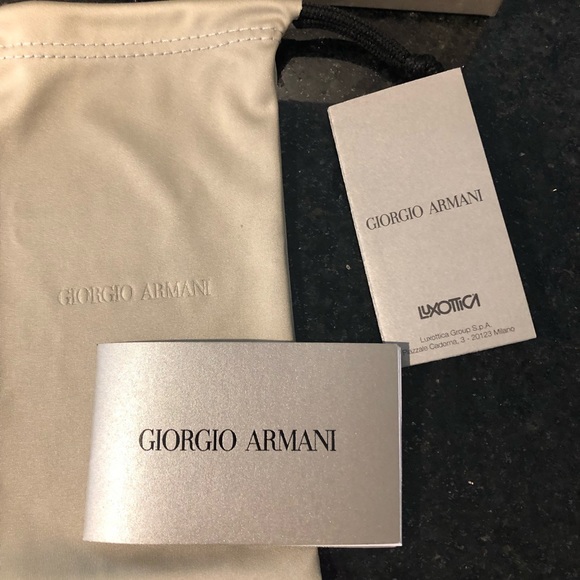 Giorgio Armani sunglasses - Picture 7 of 8